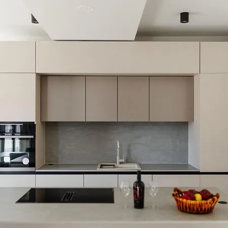 Luxury Pam - Private With A Heated Pool And A Summer Terace With 4 Bedrooms - 230 M2 New!! וילה *