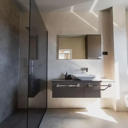 וילה Luxury Pam - Private With A Heated Pool And A Summer Terace With 4 Bedrooms - 230 M2 New!! מאנדרה