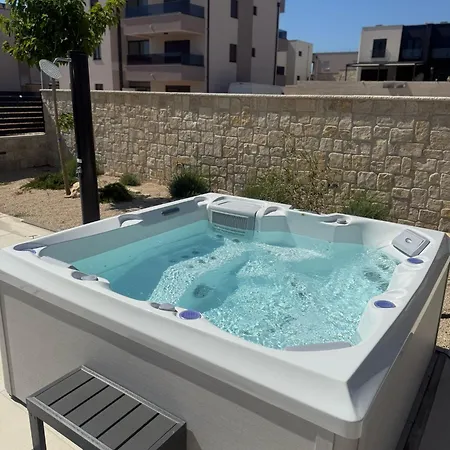 Luxury Pam - Private With A Heated Pool And A Summer Terace With 4 Bedrooms - 230 M2 New!! Villa