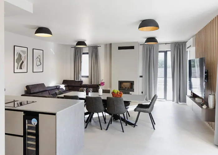 빌라 Luxury Pam - Private With A Heated Pool And A Summer Terace With 4 Bedrooms - 230 M2 New!! *