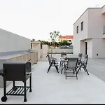 Luxury Pam - Private With A Heated Pool And A Summer Terace With 4 Bedrooms - 230 M2 New!!